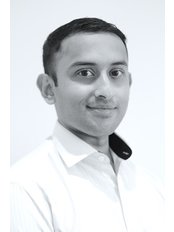 Dr Sanjeev Kutty