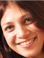 Dr Gauri Mohile