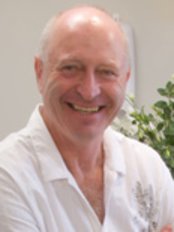 Dr Ian Kendal