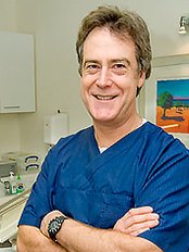 Dr Stephen Green